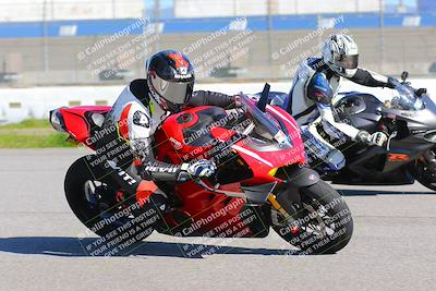 media/Jan-20-2023-Fastrack Riders (Fri) [[f2ad32aba3]]/Level 2/session 3 turn 9/